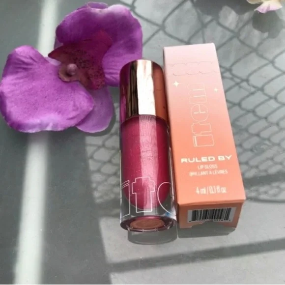 Item Beauty Ruled By SUN Lip Gloss - Addison Rae's LE Birthday Collection *BNIB - Picture 3 of 9